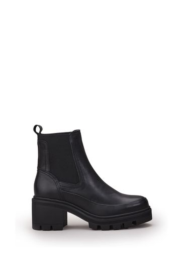 Chunky block deals heel ankle boots