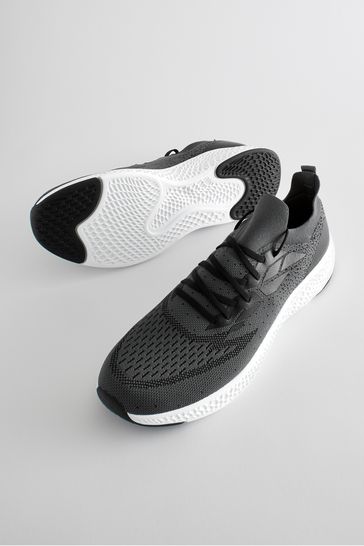 Cheap store knitted trainers