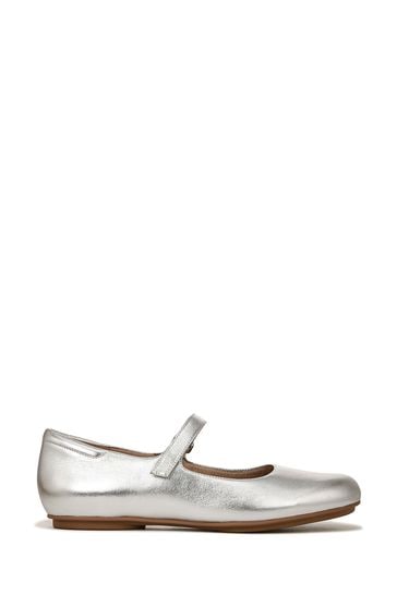 Naturalizer silver hot sale