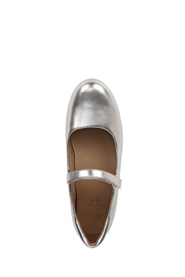 Naturalizer silver shoes clearance