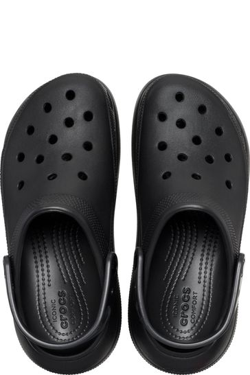 Crocs close shoes clearance
