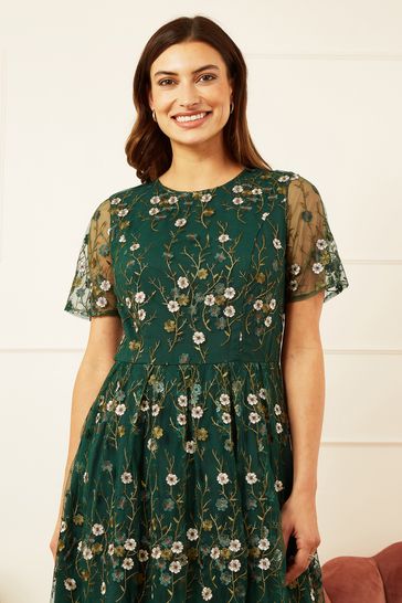 Yumi hotsell skater dress