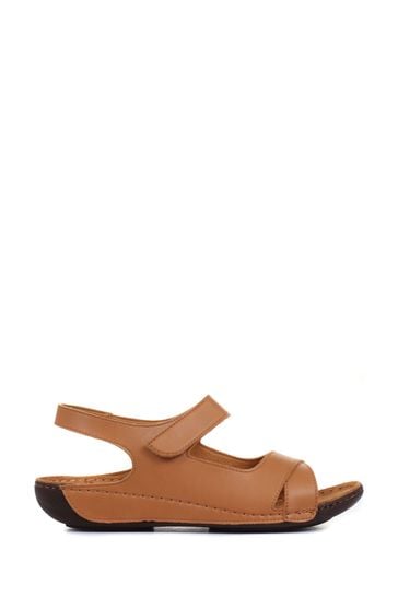 Pavers Natural Ladies Touch-Fasten Sandals
