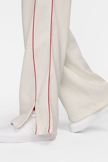 Nike joggers deals side stripe