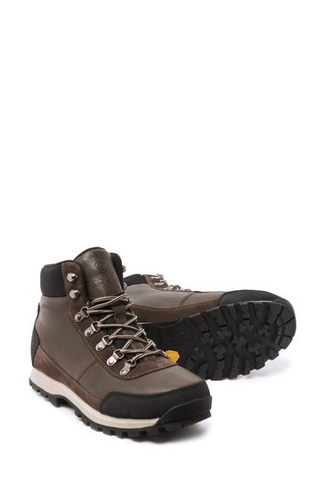 Buy > tog24 walking boots > in stock