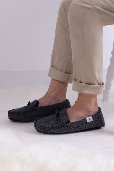 Totes mens moccasin slippers online