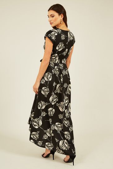 Black deals rose dress