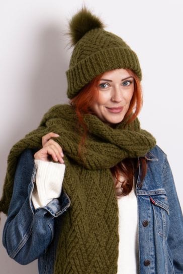Totes Green Ladies Knitted Hat & Scarf Set