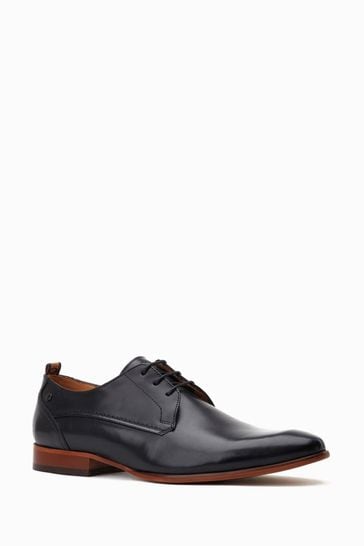 Base mens shoes shop
