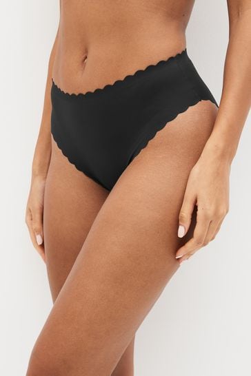 Buy No VPL Scallop Edge Knickers from the Laura Ashley online shop