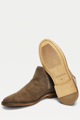 casual suede boots
