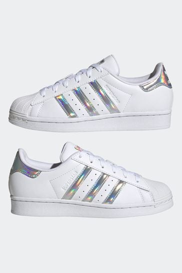 Adidas originals deals junior superstar