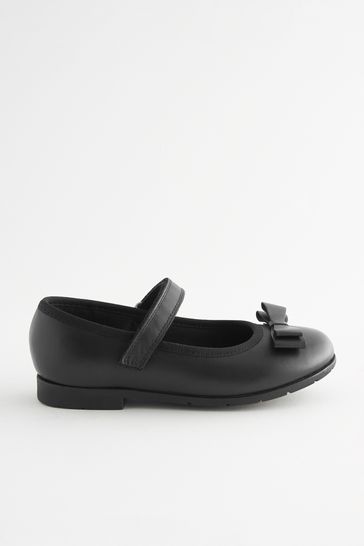 Slim fit online school shoes