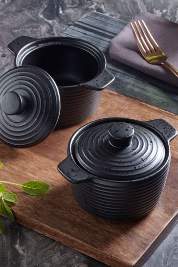 Black stoneware deals dishes