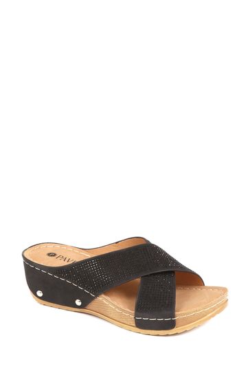 Pavers slip hotsell on sandals