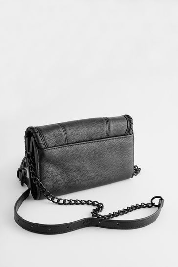 Black purse 2025 with black chain
