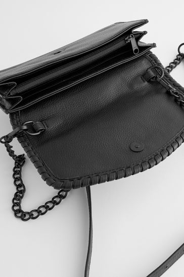 Black purse 2025 with black chain