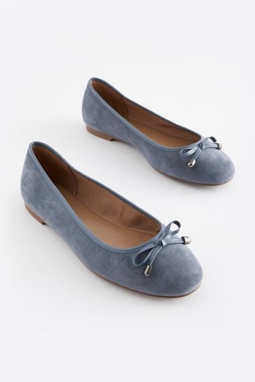 Next navy top ballet pumps