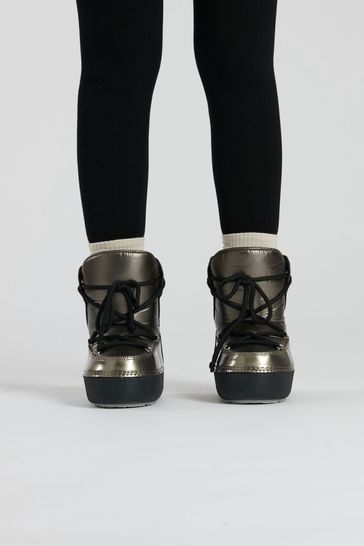 Metallic snow shop boots