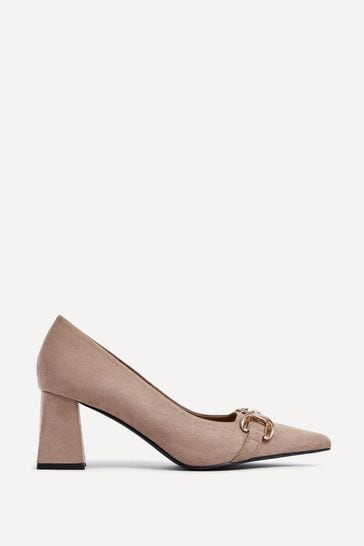 Beige heels sale canada