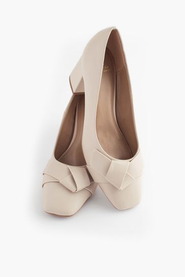 Cream suede court shoes shop