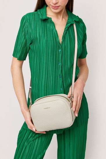 Fiorelli discount fanny pack