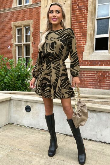 Khaki print dress top