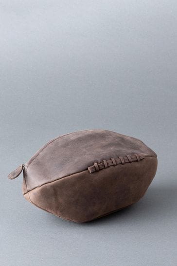 Lakeland Leather Hunter Rugby Ball Brown Wash Bag