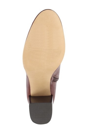 Ladies short discount suede boots