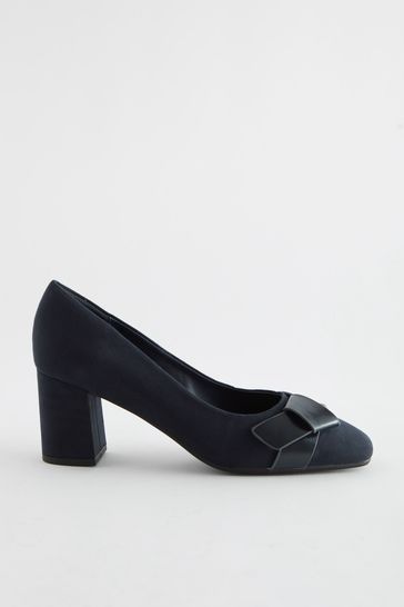 Navy leather on sale court shoes
