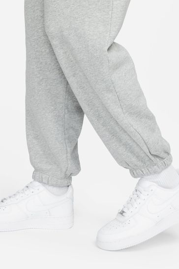 Grey joggers with af1's discount