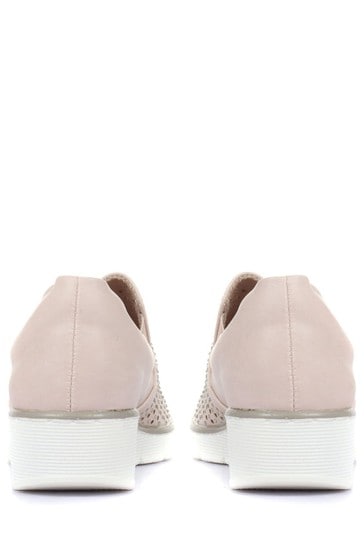 Pavers outlet pink shoes