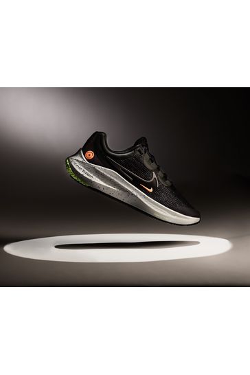 nike zoom winflo 2021