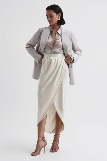 High low clearance ivory skirt