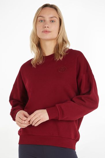 Hilfiger red deals sweatshirt
