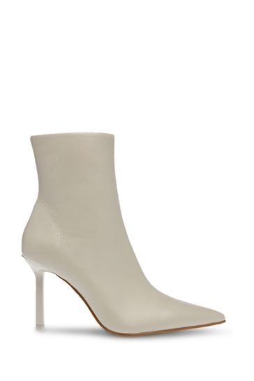 Aaden bootie steve madden sales