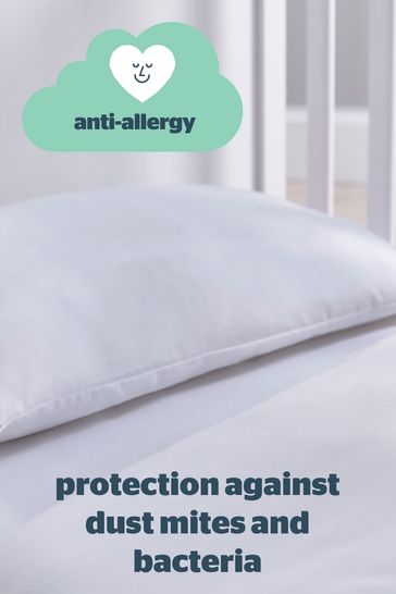 Cot hotsell bed pillows