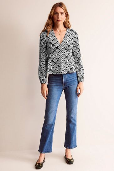 Black v shop neck peplum top