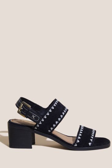 Black sandals no heel hotsell