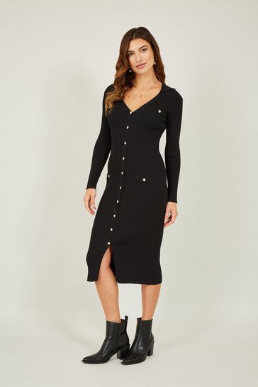 Dress shop with buttons