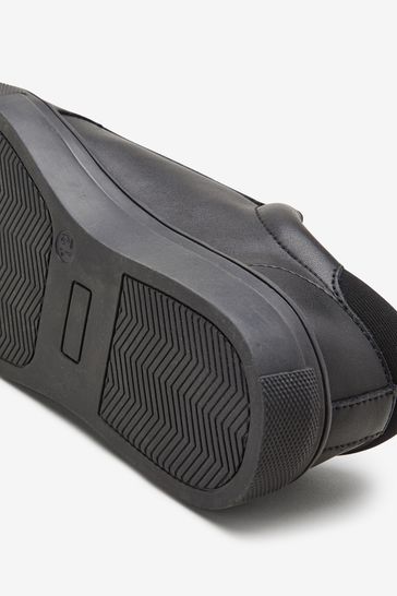 All black hotsell trainers for school