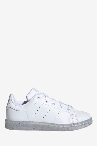stan smith junior trainers