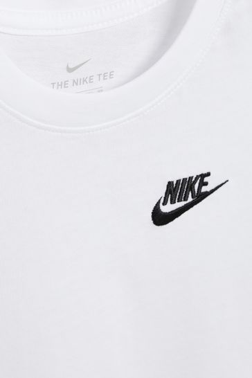 Nike white discount and black shirt