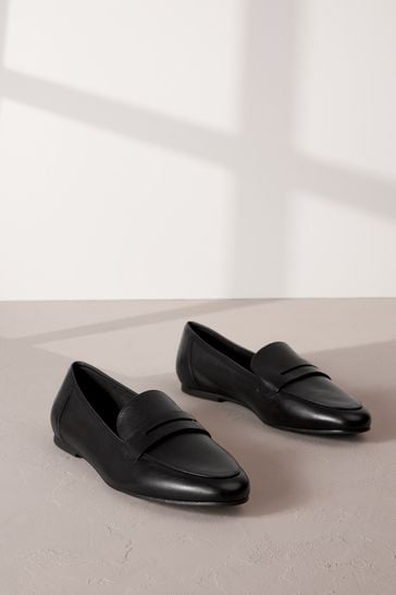 Black Signature Leather Slim Sole Loafers