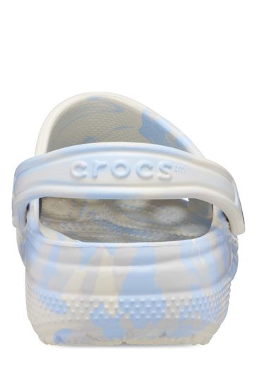 Chambray tie dye 2025 crocs