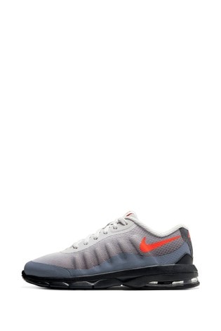 nike grey and red trainers
