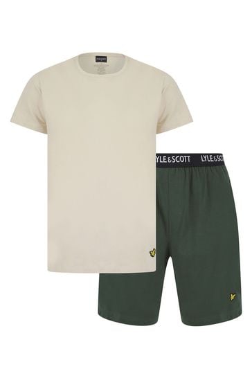 Conjunto de camiseta y pantalones cortos en color verde Charlie de Lyle & Scott