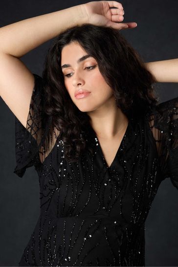 Curve 2025 embellished dress