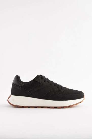 Black Runner Trainers