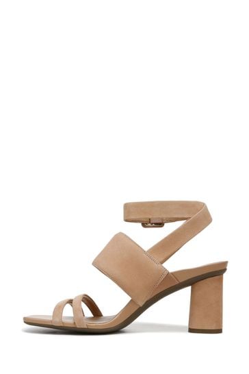 Vionic hotsell tan sandals